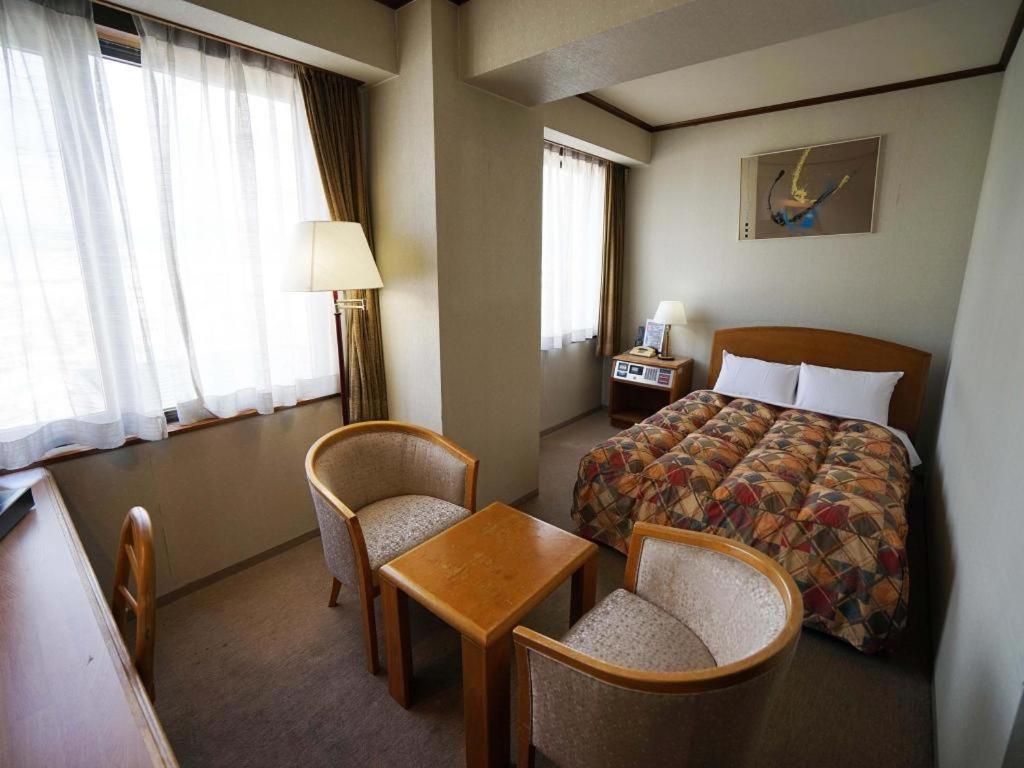 Neyagawa Trend Hotel 大阪 外观 照片